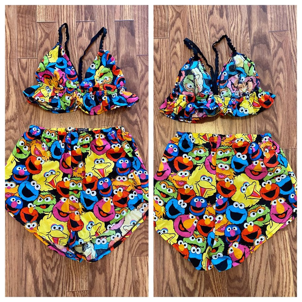 Sesame Street Set Hypoxic & Lost